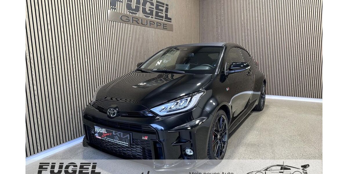 Toyota Yaris 32.800 km 33.999 &euro; Chemnitz 09125