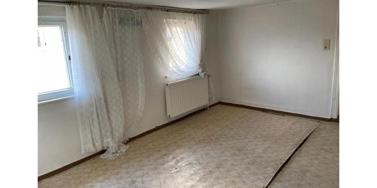 Einfamilienhaus Limbach-Oberfrohna Oberfrohna - 4 Zimmer, 124 m&sup2;, 46.000&euro; | Angebot:26619876