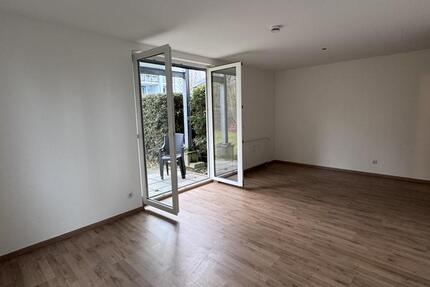 Wohnung Glauchau - 1 Zimmer, 34 m&sup2;, 225&euro; | Angebot:25220607