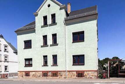 Haus Oelsnitz - 16 Zimmer, 392 m&sup2;, 275.000&euro; | Angebot:26838272