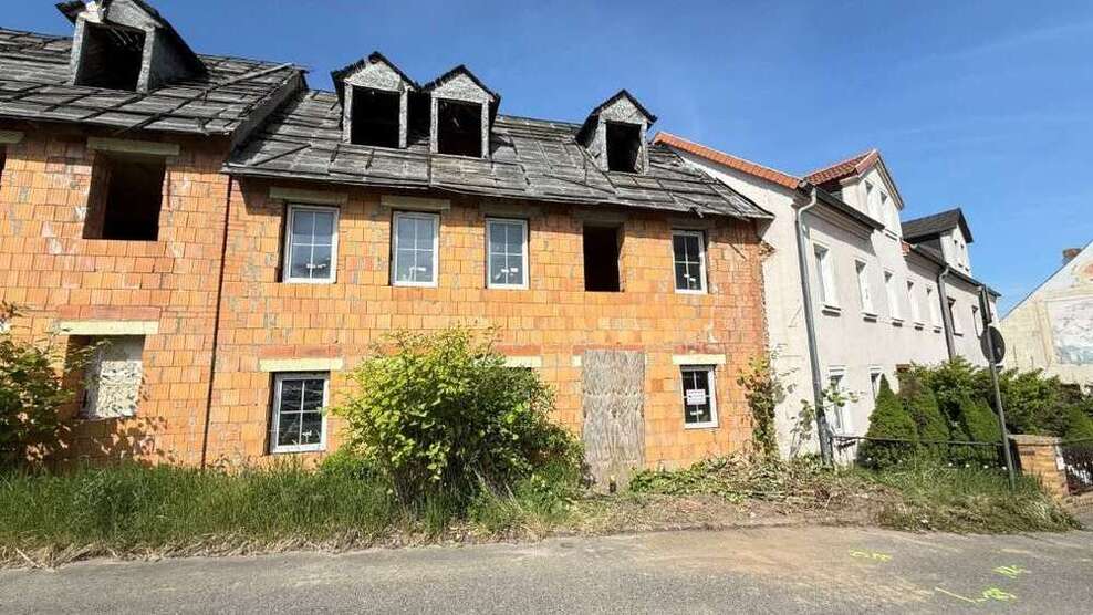 Haus zum Kaufen in Hartha 15.000 € 120 m²
