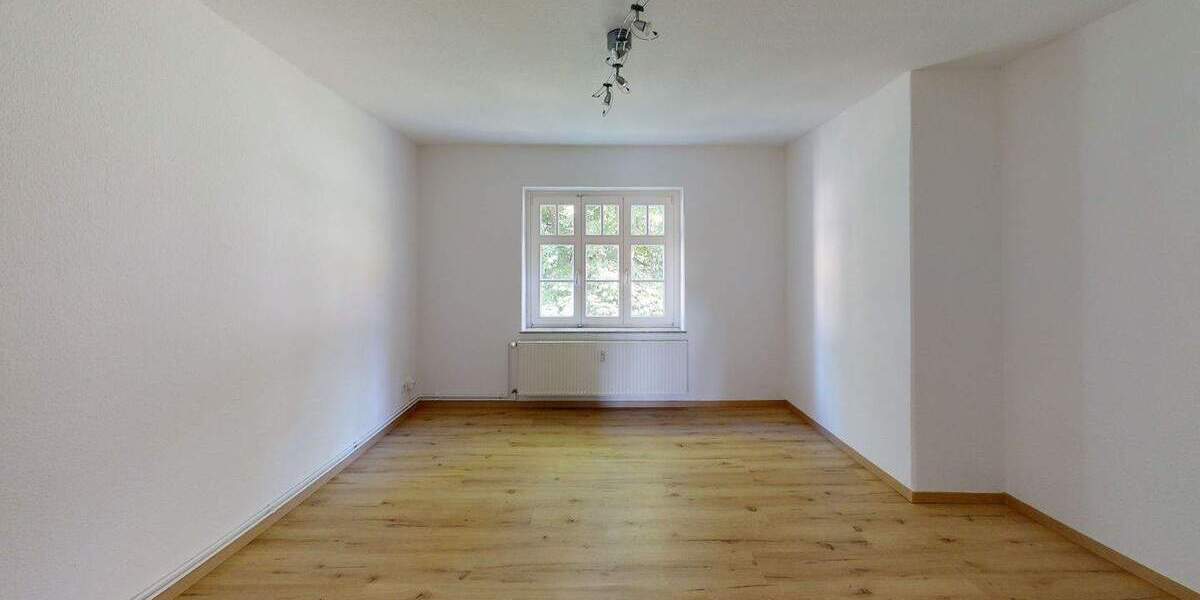 Zimmer Rossau Schönborn-Dreiwerden - 1 Zimmer, 12 m&sup2;, 144&euro; | Angebot:25970213