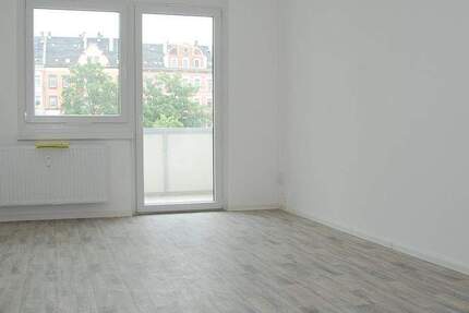 Wohnung Chemnitz Sonnenberg - 2 Zimmer, 61 m&sup2;, 313&euro; | Angebot:25536534