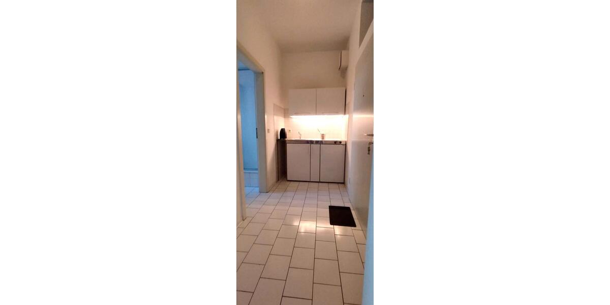 Etagenwohnung Chemnitz - 1 Zimmer, 33 m&sup2;, 43.500&euro; | Angebot:27298154