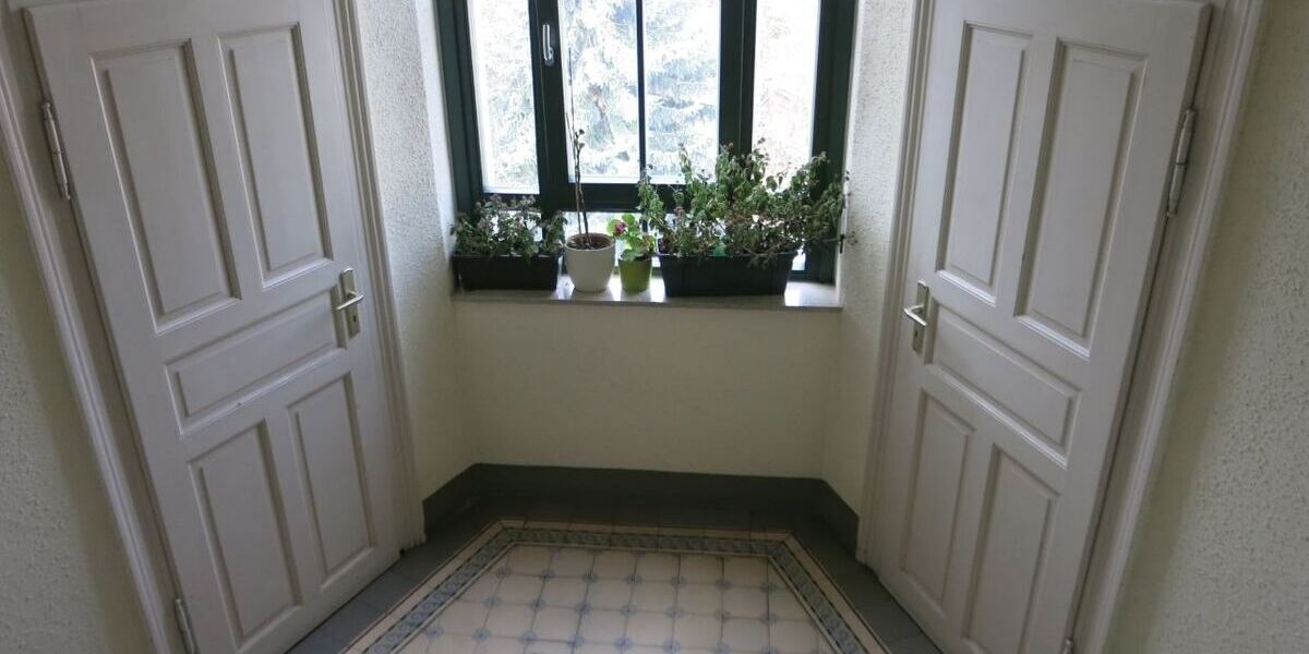 VOLL IM TREND - Wohnung mit Einbauküche und Balkon jetzt KAUFEN anstatt mieten!!! - Etagenwohnung Chemnitz Sonnenberg | Angebot:22181790