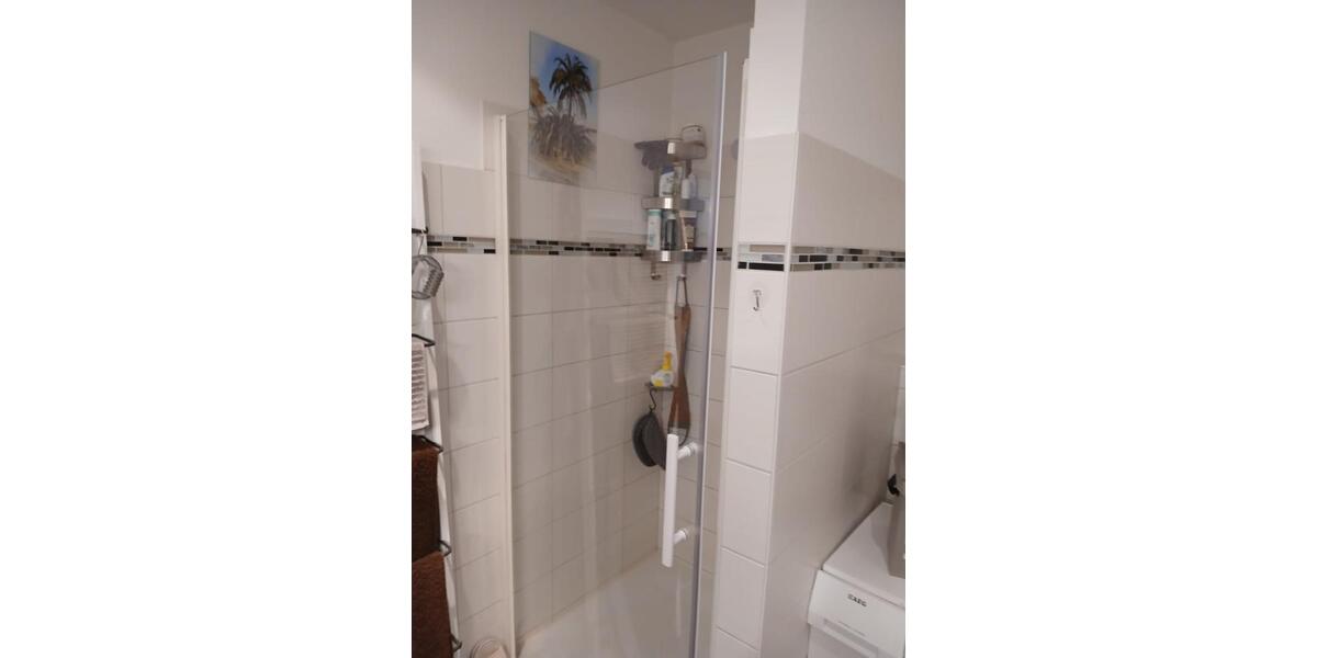 Dachgeschoßwohnung Chemnitz Ebersdorf - 2 Zimmer, 69 m&sup2;, 90.000&euro; | Angebot:25723901