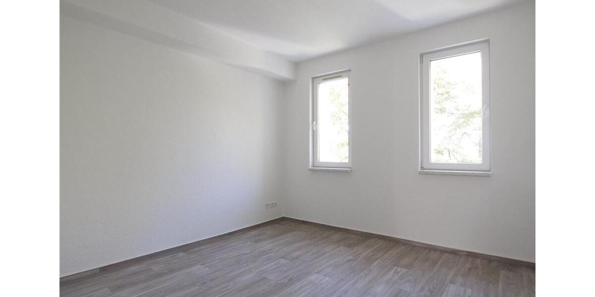 Etagenwohnung Frankenberg (Sachsen) - 5 Zimmer, 107 m&sup2;, 729&euro; | Angebot:22174898