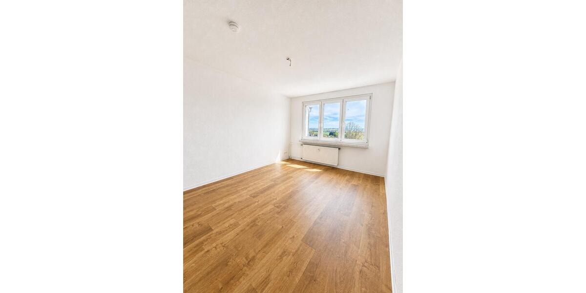 Dachgeschoßwohnung Chemnitz Rabenstein - 3 Zimmer, 83 m&sup2;, 525&euro; | Angebot:26340770