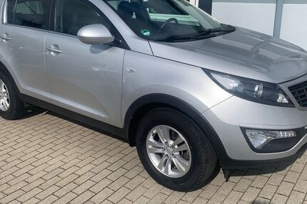 Kia Sportage 74.000 km 9.990 € Chemnitz OT Mittelbach 09224