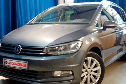 VW Touran 172.983 km 14.999 € Chemnitz 09120