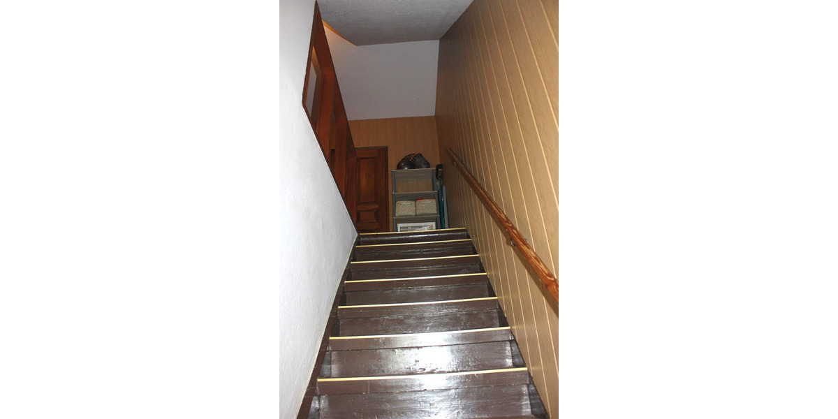 Mehrfamilienhaus für Kapitalanleger in grüner Lage von Mittweida 16 zimmer