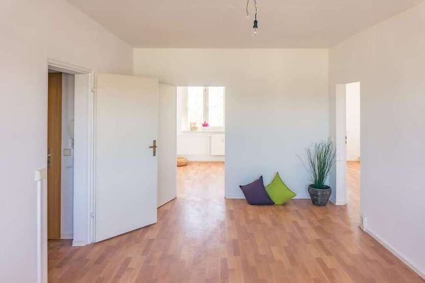 Wohnung zum Mieten in Chemnitz 279 € 56.9 m²