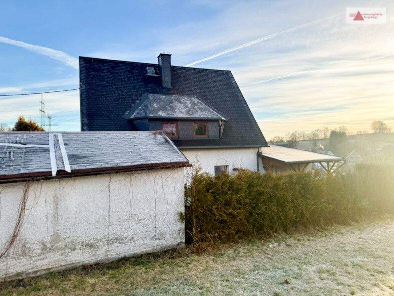 Einfamilienhaus Wiesa / Neundorf Neundorf - 7 Zimmer, 150 m&sup2;, 66.000&euro; | Angebot:25779071