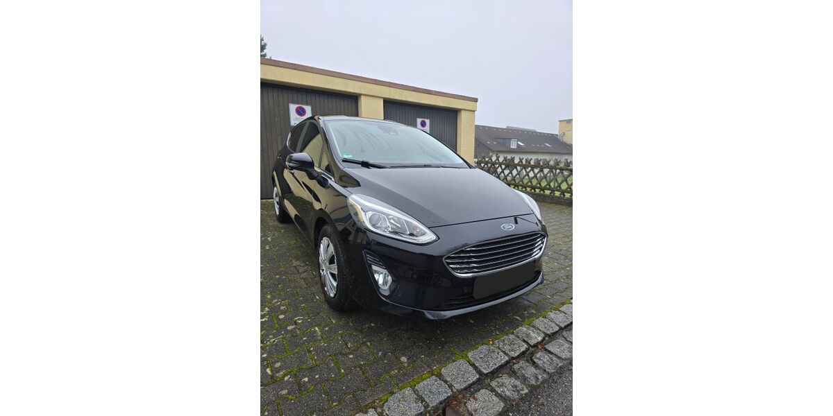 Ford Fiesta 86.000 km 9.000 &euro; Chemnitz 09116