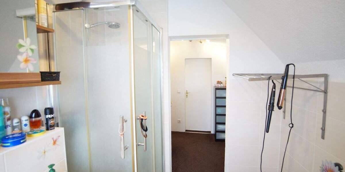 Doppelhaushälfte Chemnitz Glösa-Draisdorf - 5 Zimmer, 101 m&sup2;, 250.000&euro; | Angebot:25773152