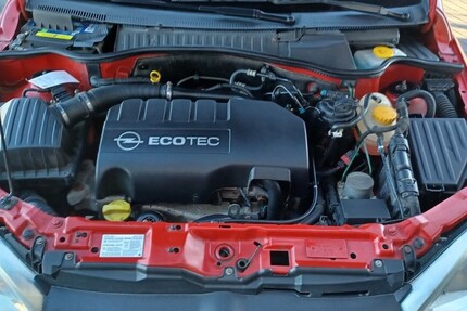 Opel Combo 68.000 km 4.500 € Drebach 09430