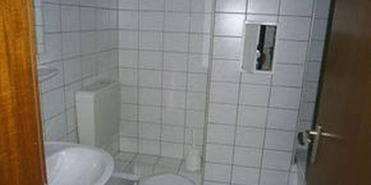 Etagenwohnung Hainichen - 3 Zimmer, 71 m&sup2;, 68.000&euro; | Angebot:26188312