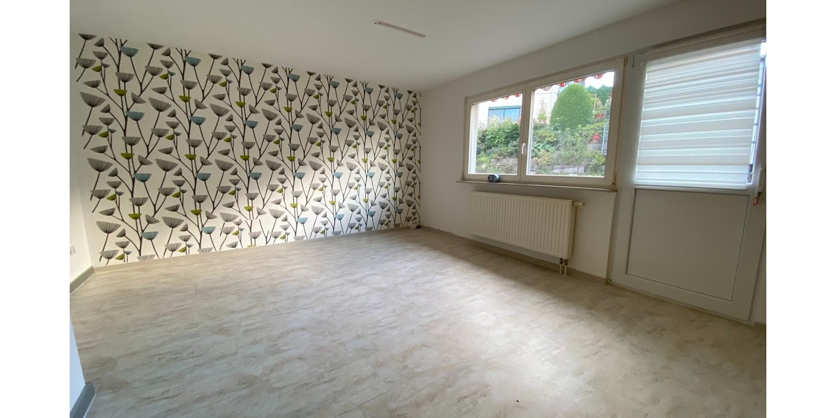 Mehrfamilienhaus mit 3 +1 Wohnungen und großem Grundstück - Mehrfamilienhaus, Wohnhaus Frankenberg | Angebot:26287479