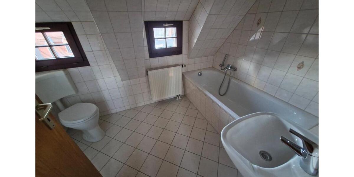 4 Raum Wohnung im sanierten Altbau im Stadtkern von Oederan 4 zimmer