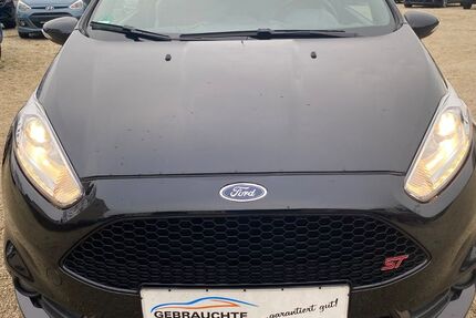 Ford Fiesta 77.828 km 12.390 € Chemnitz 09114