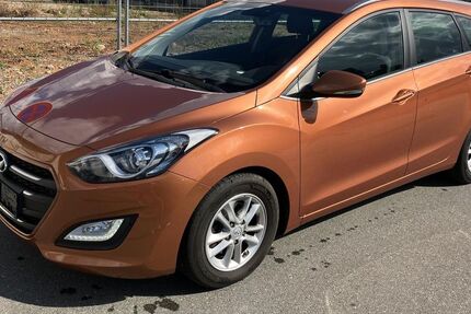 Hyundai i30 126.700 km 8.995 € Freiberg 09599