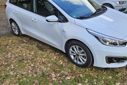 Kia ceed Sportswagon 80.000 km 9.800 &euro; Großrückerswalde 09518