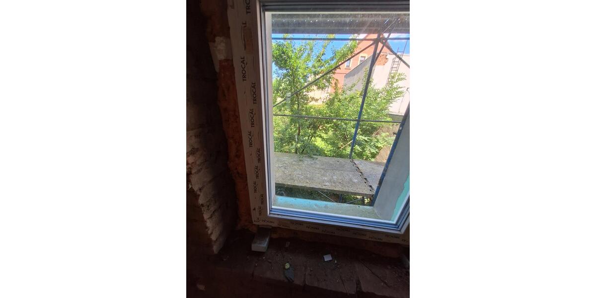 Renovierungsbedürftiges Haus in 09337 Hohenstein-Ernstthal 10 zimmer