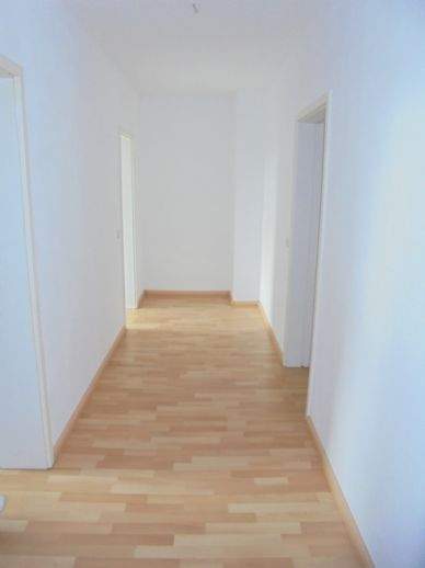 Etagenwohnung Chemnitz Gablenz - 4 Zimmer, 87 m&sup2;, 464&euro; | Angebot:26246811