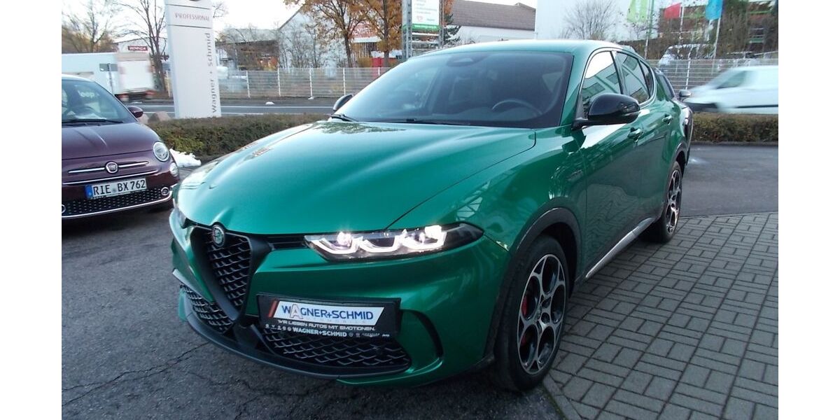 Alfa Romeo Tonale 27.000 km 31.890 € Waldheim 04736