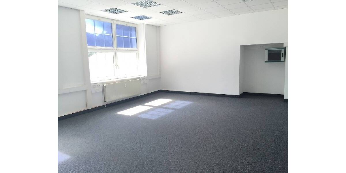 Gewerbeobjekt Chemnitz Einsiedel - 5 Zimmer, 320 m&sup2;, 1.600&euro; | Angebot:25682365