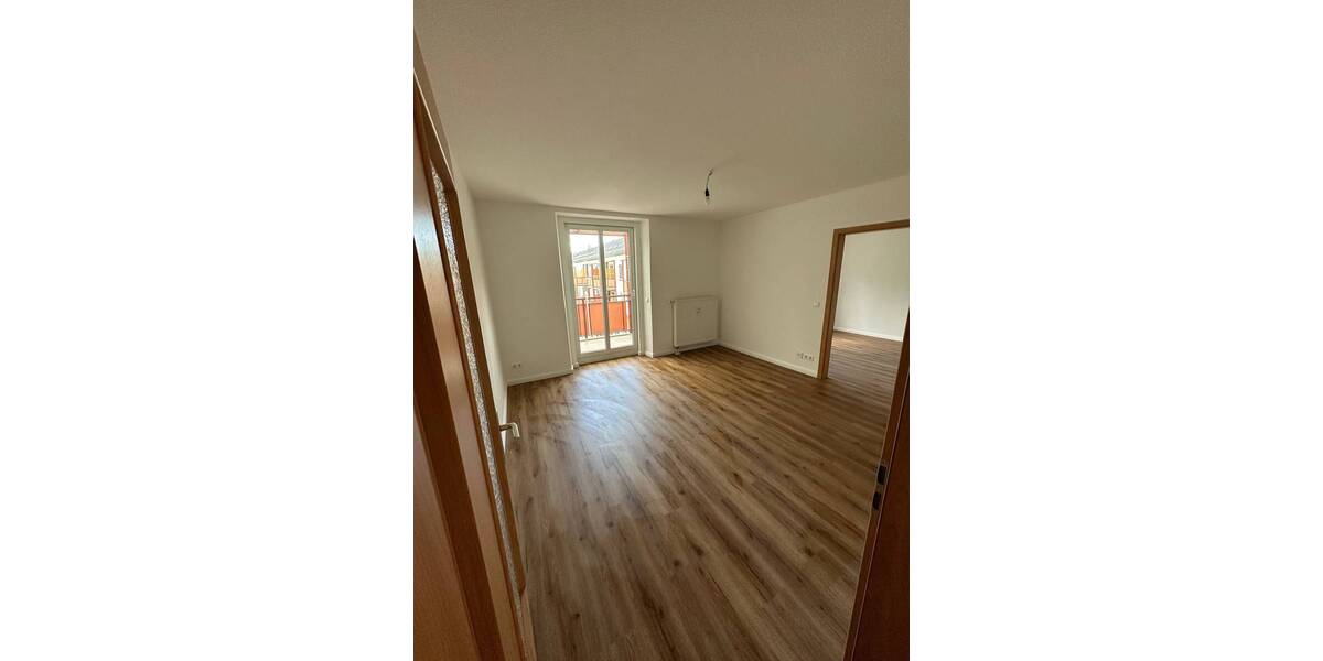 Etagenwohnung Chemnitz Sonnenberg - 3 Zimmer, 64 m&sup2;, 450&euro; | Angebot:26487720