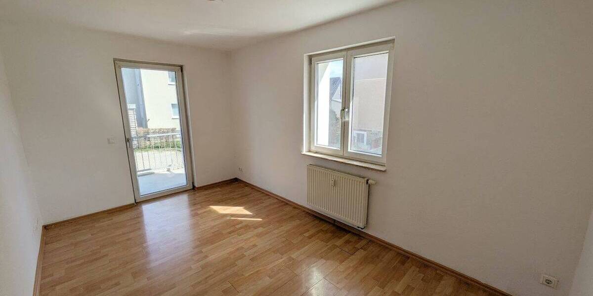 Etagenwohnung Chemnitz Grüna - 2 Zimmer, 35 m&sup2;, 220&euro; | Angebot:26219195