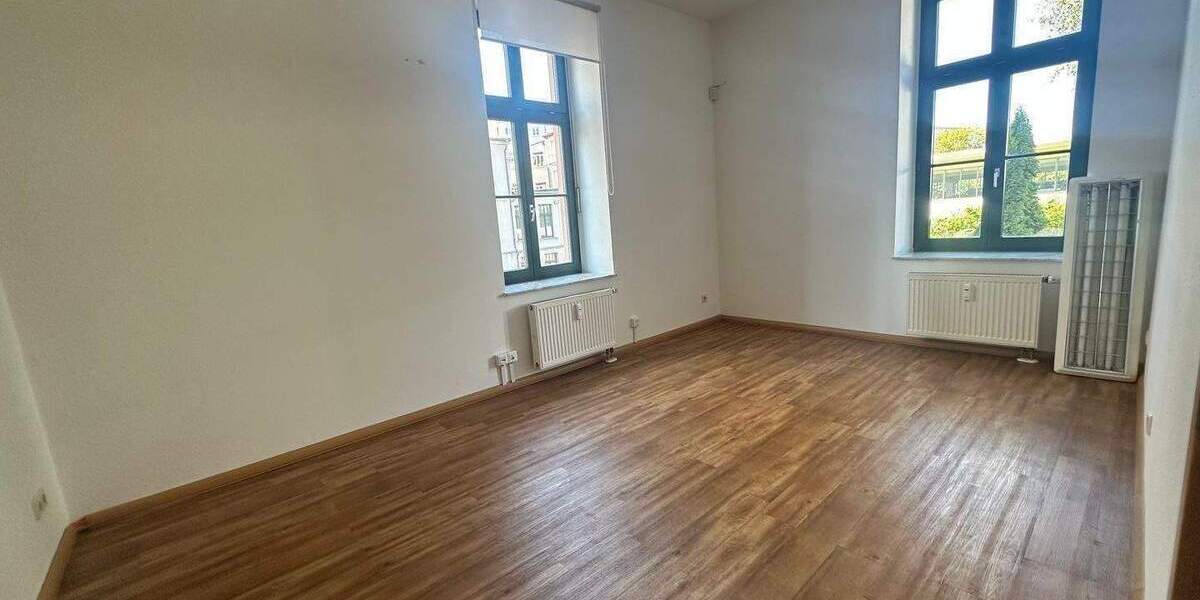 Gewerbeobjekt Chemnitz Zentrum - 5 Zimmer, 150 m&sup2;, 990&euro; | Angebot:26244698