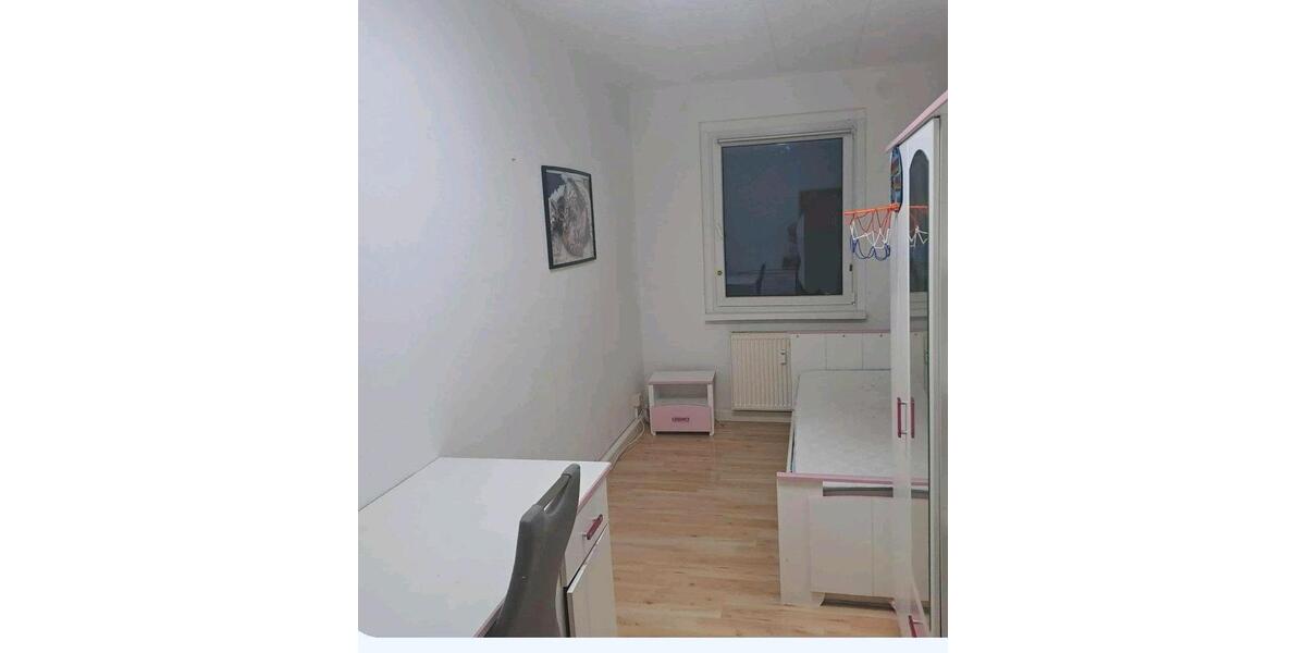 Etagenwohnung Hohenstein-Ernstthal Ernstthal - 3 Zimmer, 62 m&sup2;, 35.000&euro; | Angebot:27028747