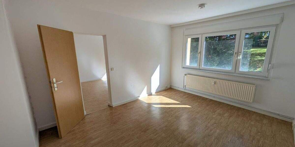Etagenwohnung Limbach-Oberfrohna Oberfrohna - 2 Zimmer, 47 m&sup2;, 39.950&euro; | Angebot:25629883
