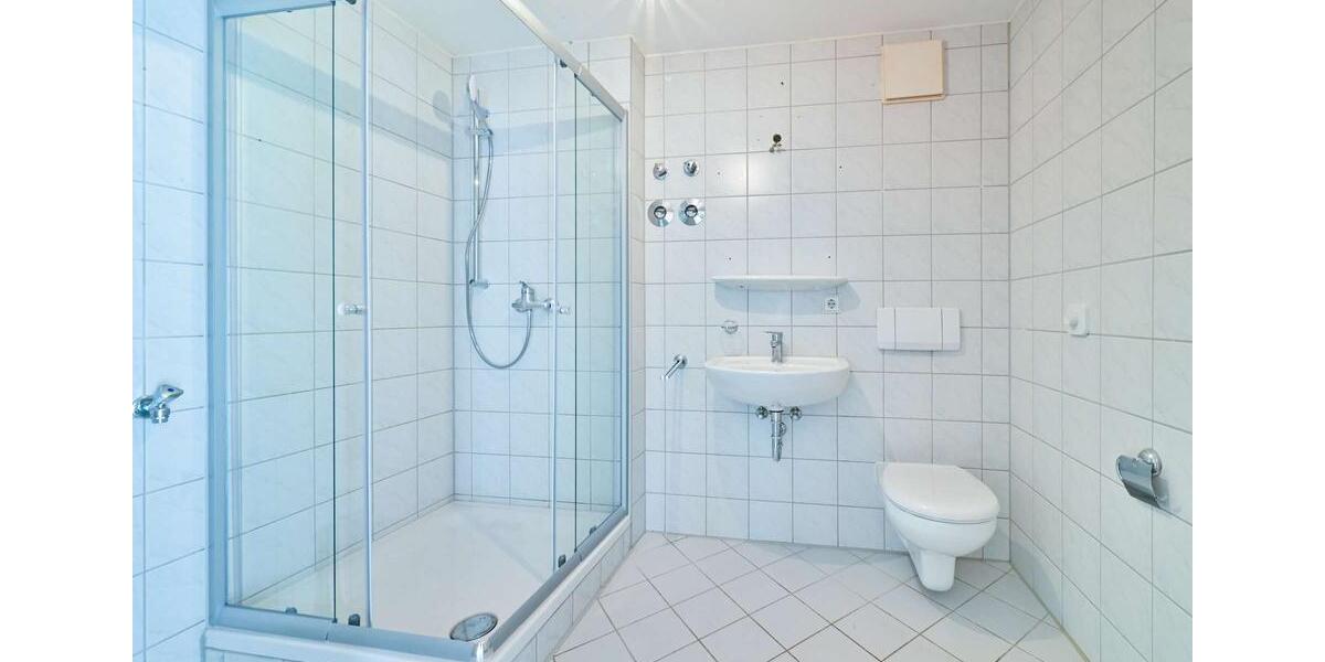 Etagenwohnung Chemnitz Altendorf - 4 Zimmer, 120 m&sup2;, 720&euro; | Angebot:24918232