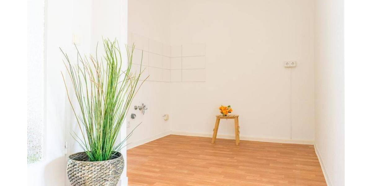 Etagenwohnung Chemnitz Helbersdorf - 4 Zimmer, 69 m&sup2;, 326&euro; | Angebot:26917498