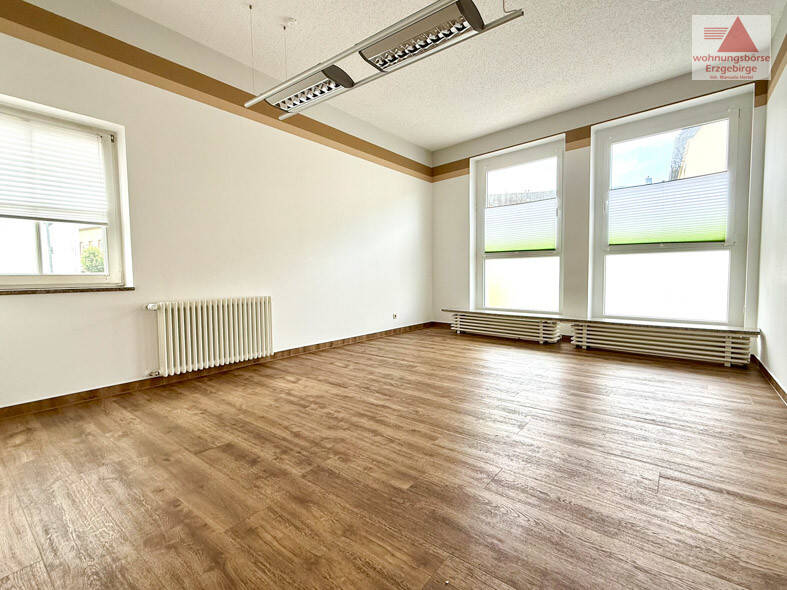 Gewerbeobjekt Elterlein - 6 Zimmer, 344 m&sup2;, 1.100&euro; | Angebot:25688274