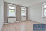 große 5-Raum-Wohnung im 1. OG, 2 Bäder, Wanne + Dusche in Taura bei Burgstädt, nördlich von Chemnitz