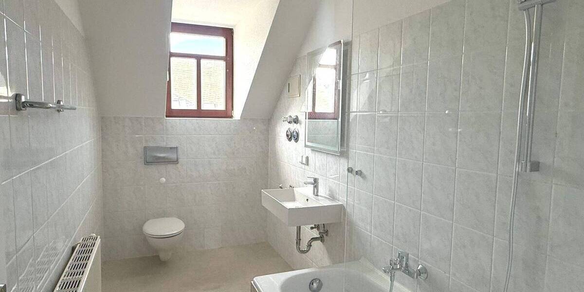 Zimmer Chemnitz Gablenz - 3 Zimmer, 64 m&sup2;, 355&euro; | Angebot:26187951