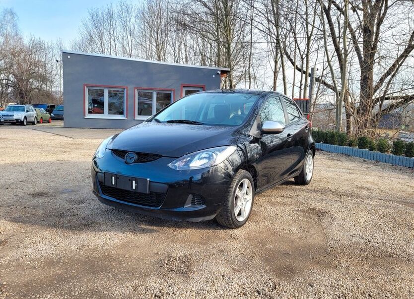 Mazda 2 211.772 km 1.680 € Zwickau 08056