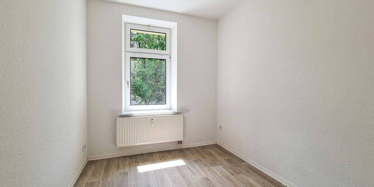 Etagenwohnung Chemnitz Sonnenberg - 1 Zimmer, 54 m&sup2;, 245&euro; | Angebot:26824939