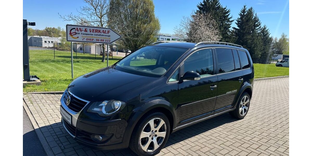 VW Touran 297.202 km 2.500 &euro; Waldheim 04736