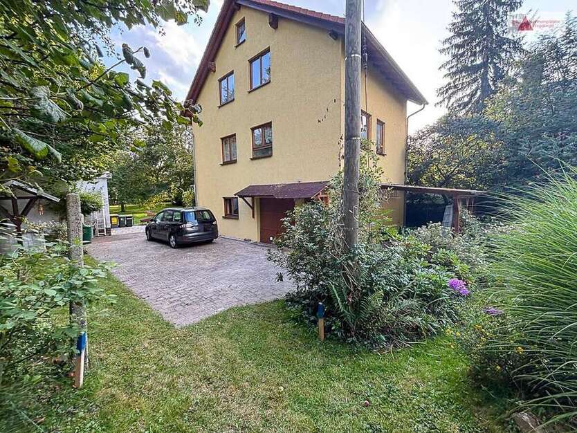 Haus zum Kaufen in Wittgensdorf 255.000 € 100 m²