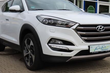 Hyundai TUCSON 164.738 km 13.490 &euro; Chemnitz 09125
