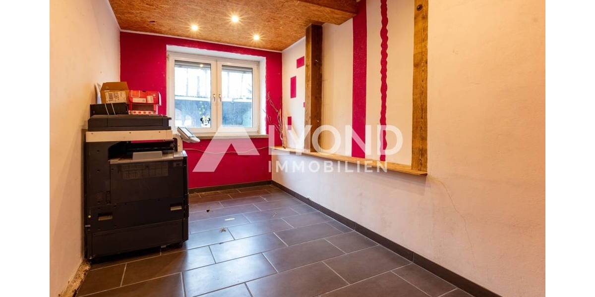Einfamilienhaus Hainichen - 1 Zimmer, 315 m&sup2;, 330.000&euro; | Angebot:26695681