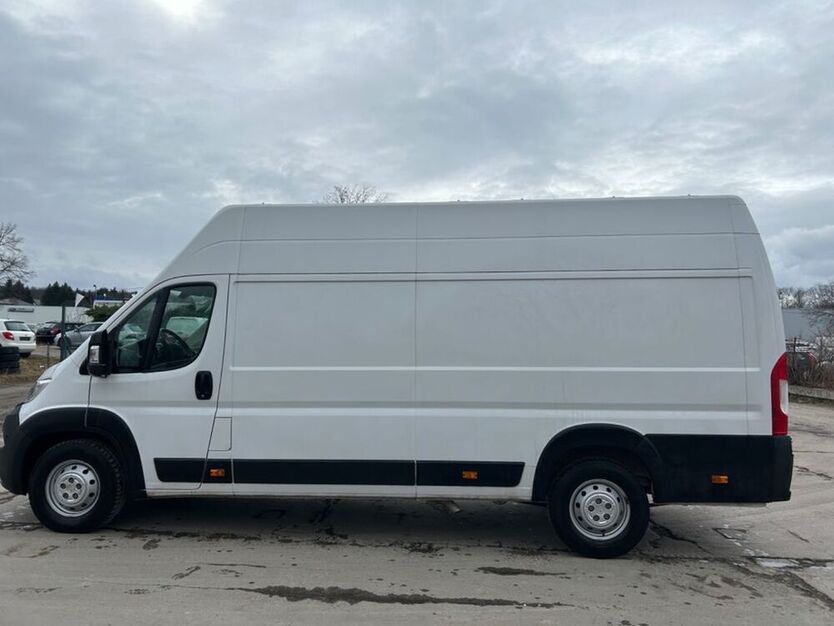 Movano