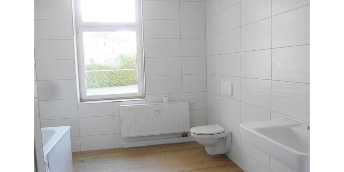 Erdgeschoßwohnung Chemnitz Ebersdorf - 1 Zimmer, 52 m&sup2;, 316&euro; | Angebot:25842603