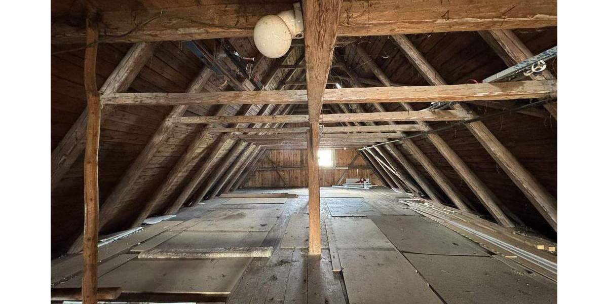 Einfamilienhaus Brand-Erbisdorf / Mittelsaida Brand-Erbisdorf - 4 Zimmer, 121 m&sup2;, 69.000&euro; | Angebot:25744314