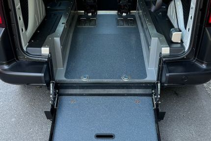 Citroen Berlingo 96.500 km 17.200 € Chemnitz 09120